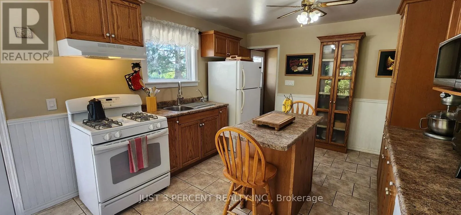 2840 DELORO ROAD