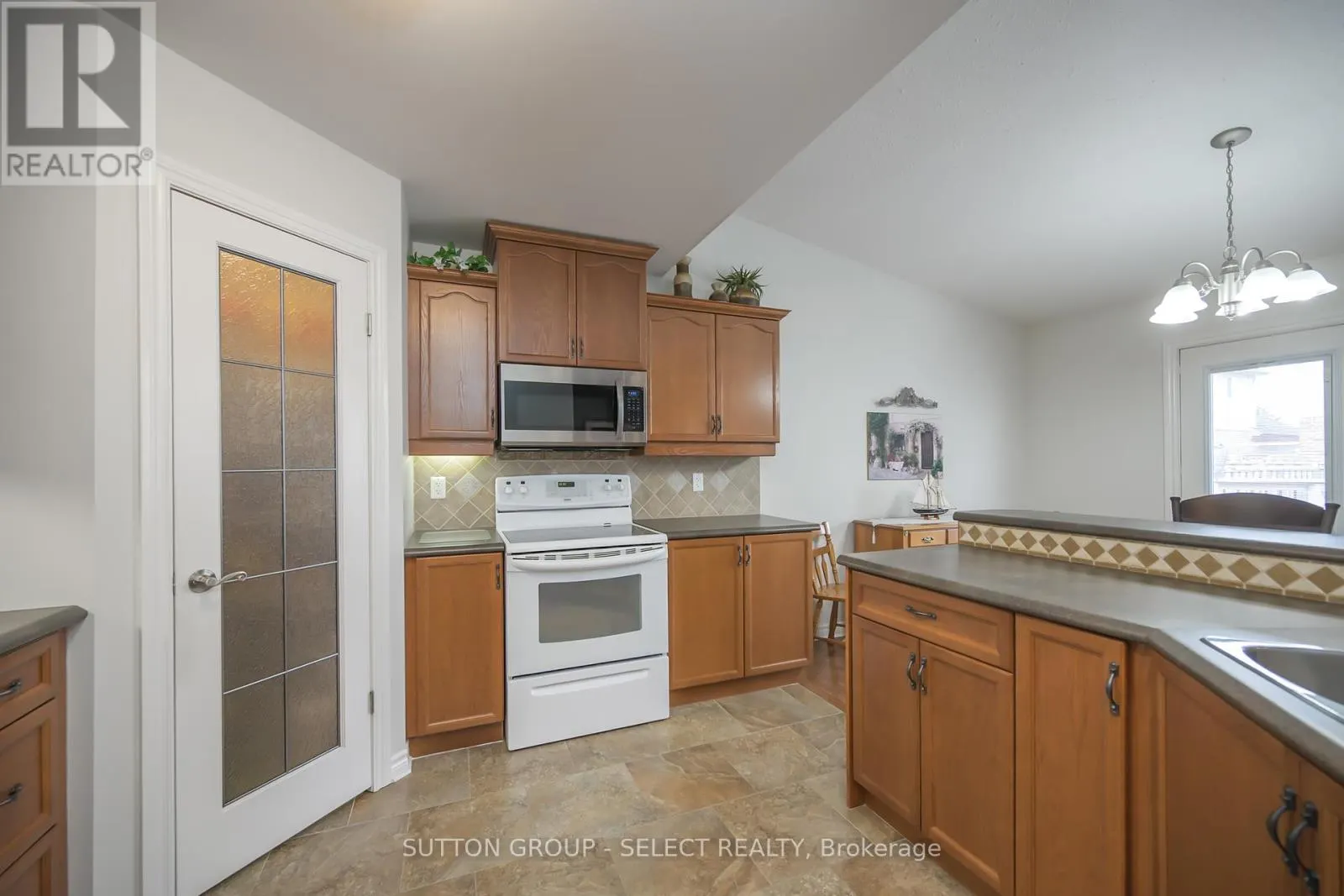 2462 ASIMA DRIVE