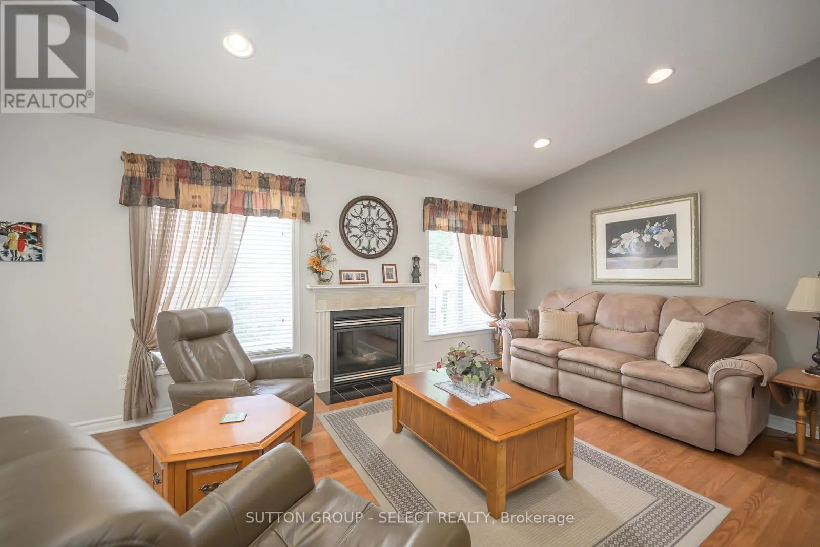 2462 ASIMA DRIVE