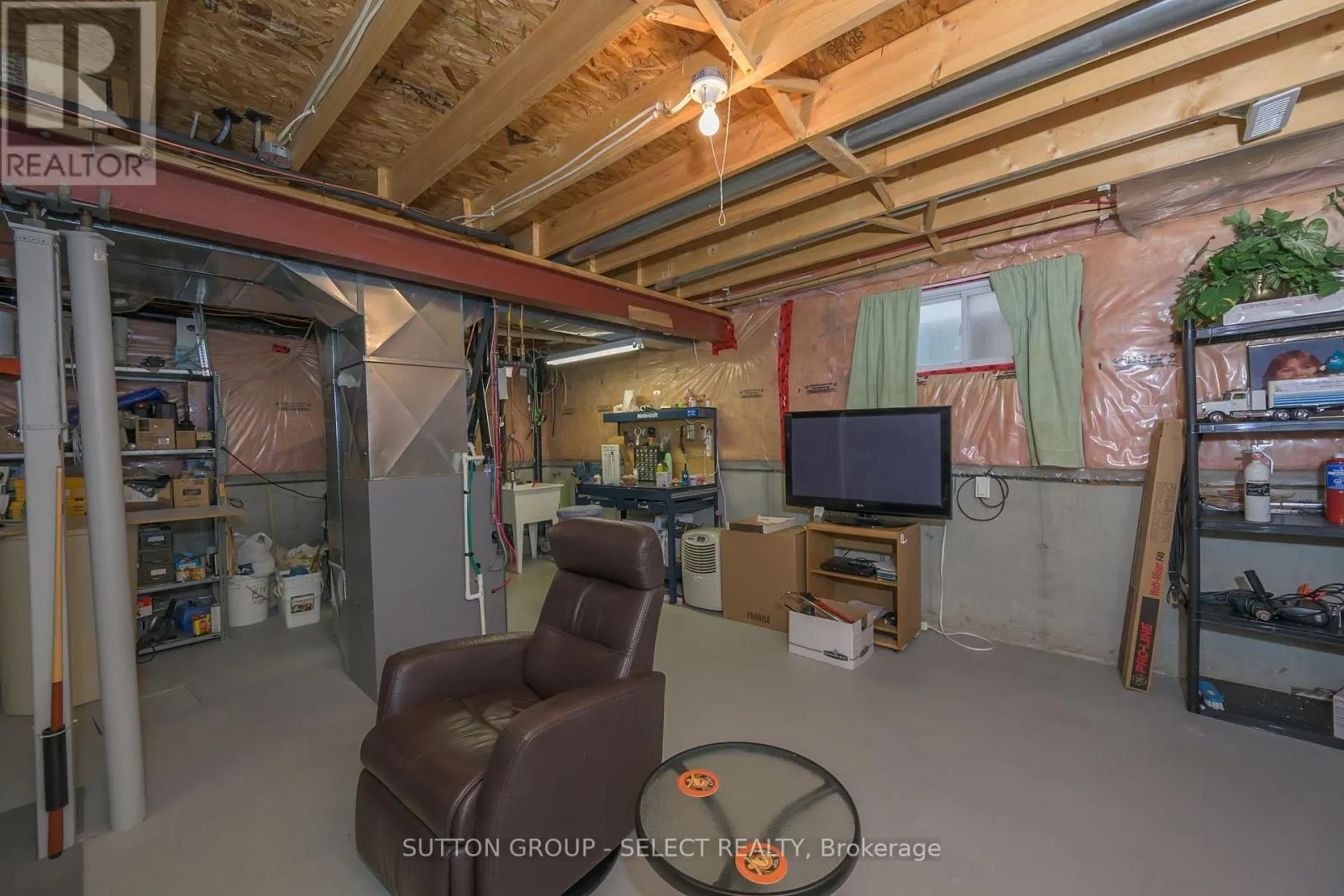 2462 ASIMA DRIVE