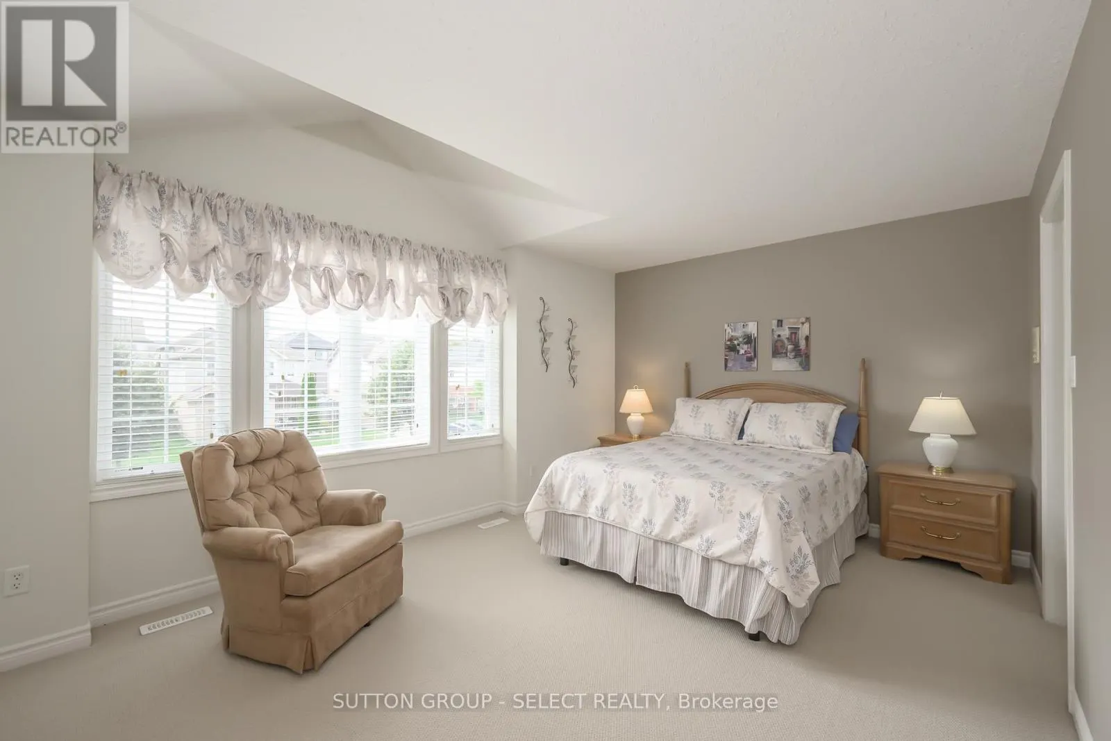 2462 ASIMA DRIVE