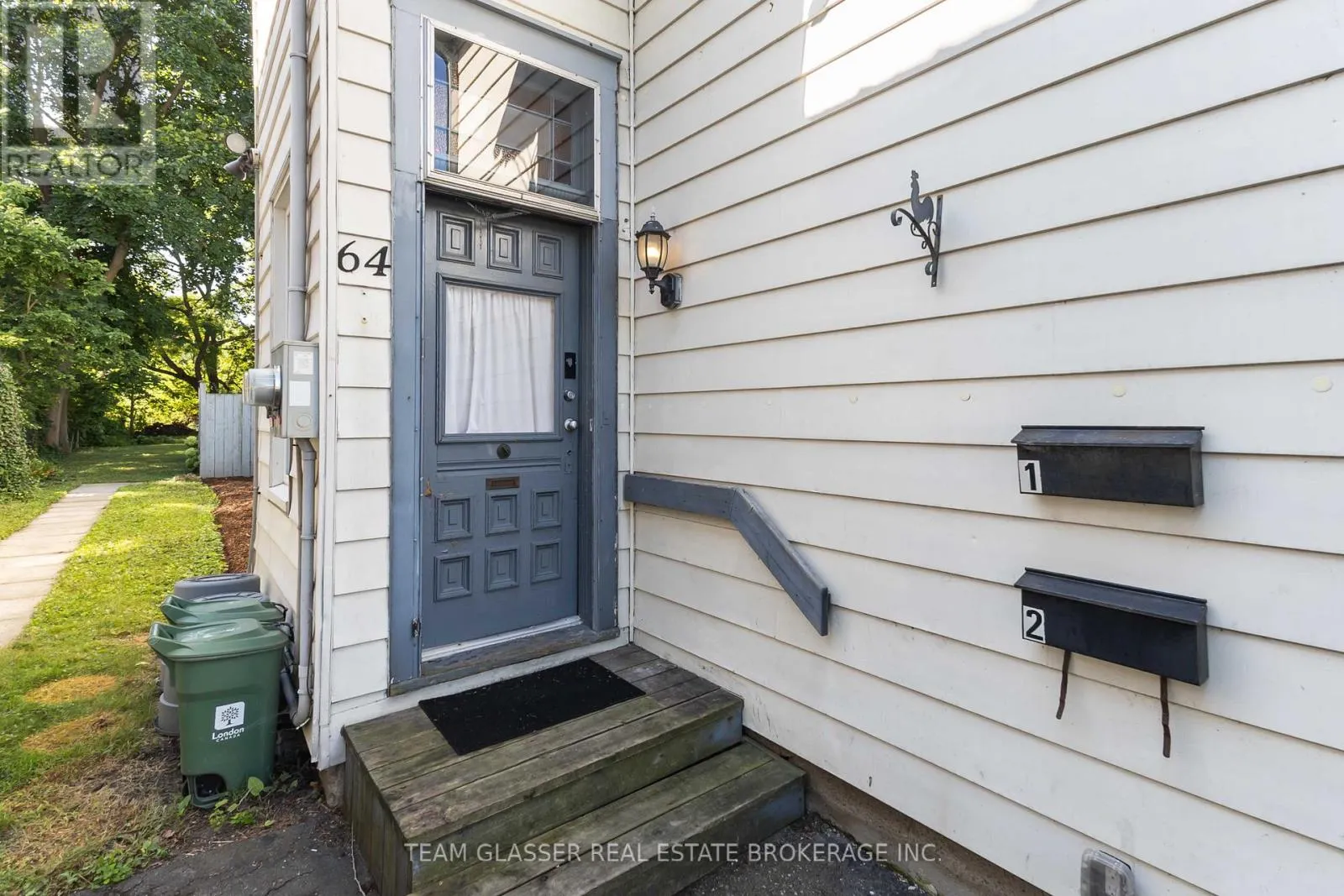 64 STANLEY STREET