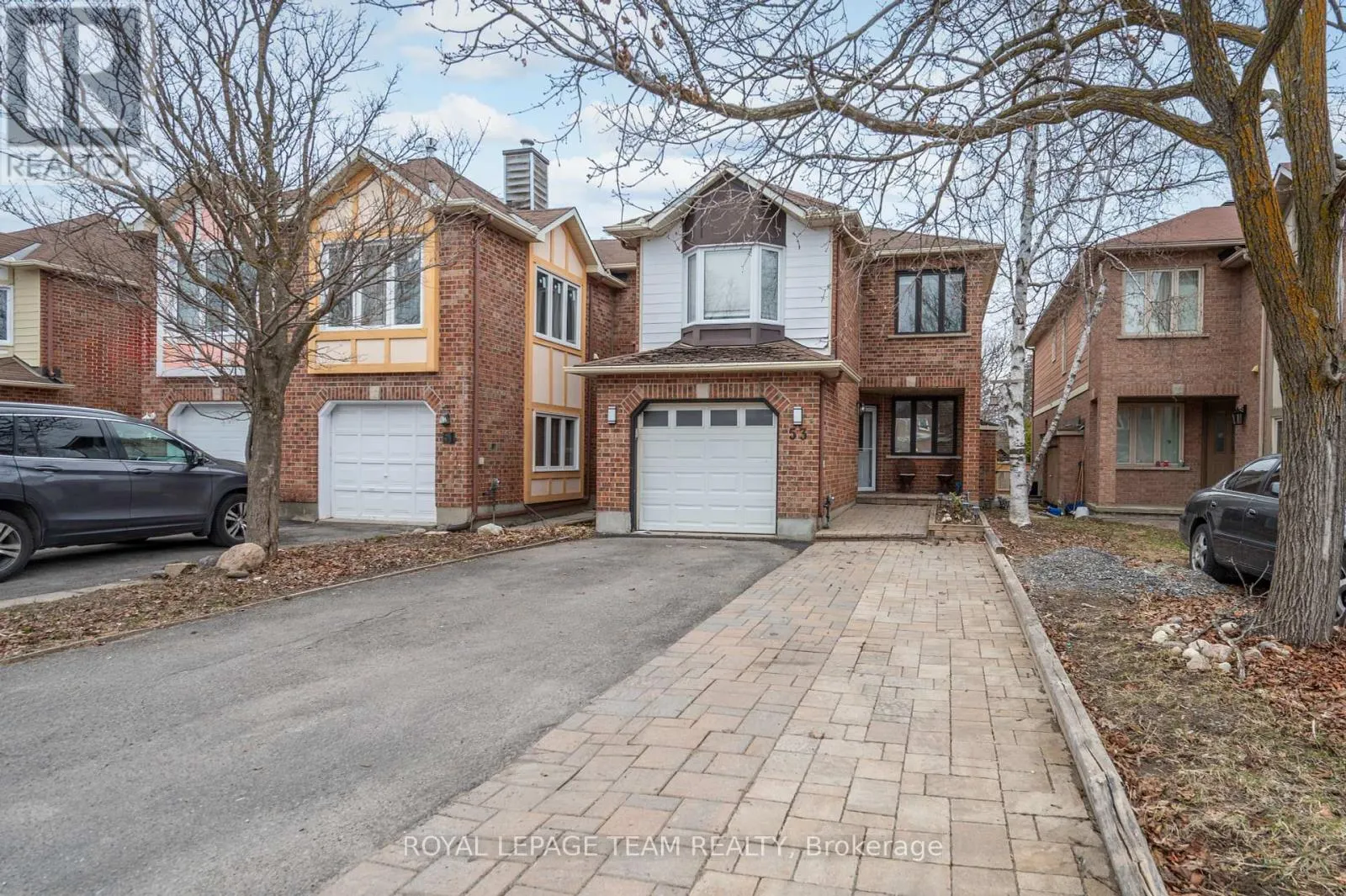 53 HAVENHURST CRESCENT