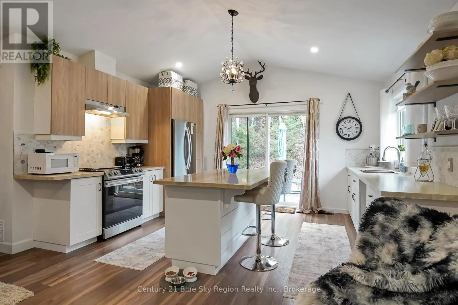 104 GREENWOOD DRIVE