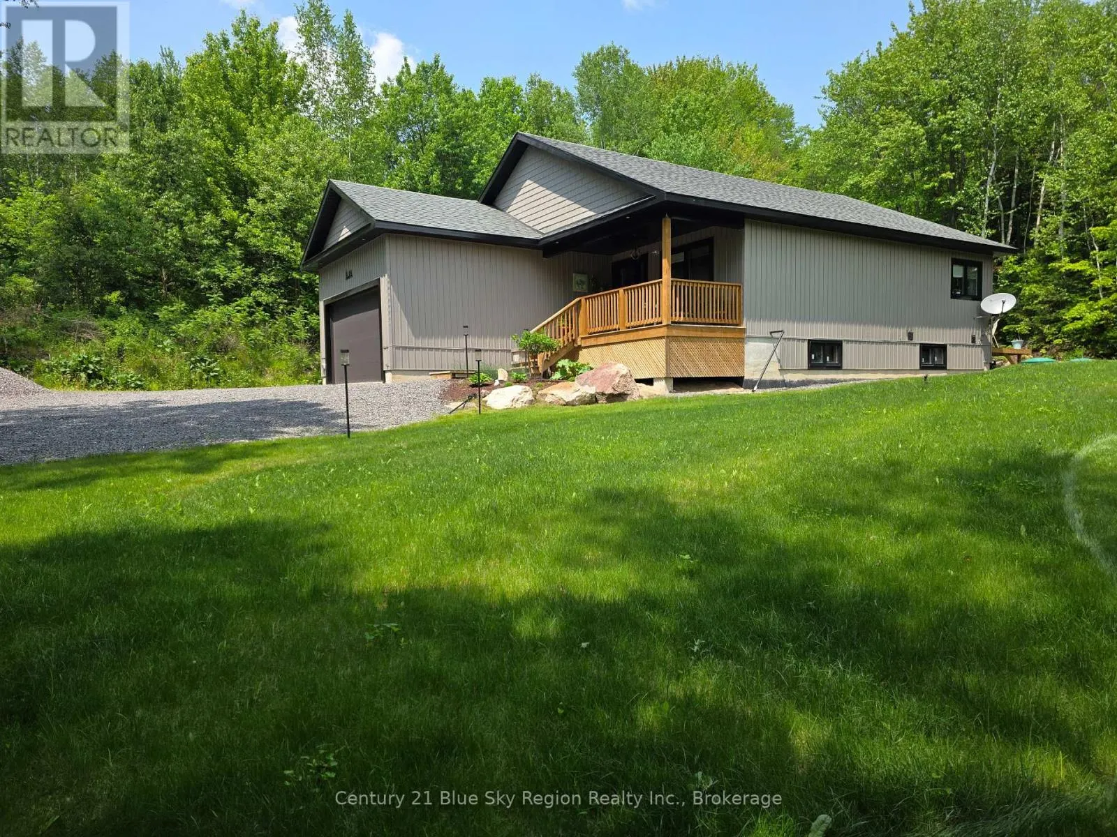 104 GREENWOOD DRIVE