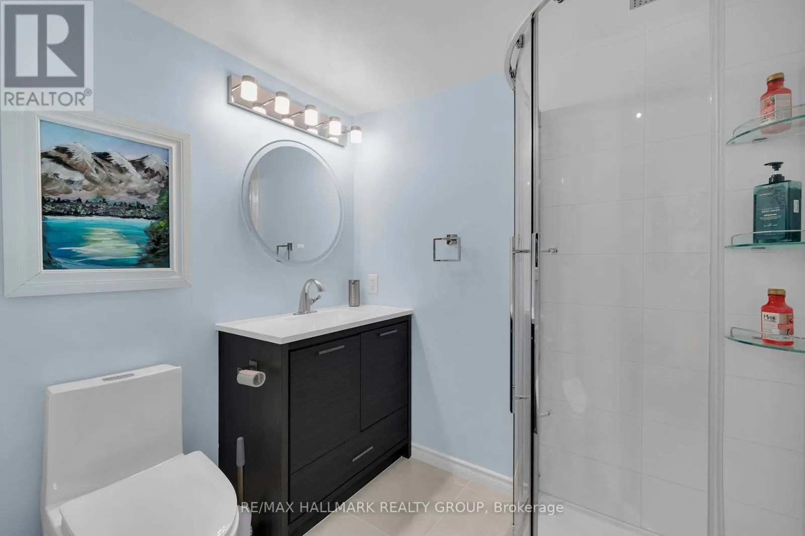 215 BLACKHORSE DRIVE