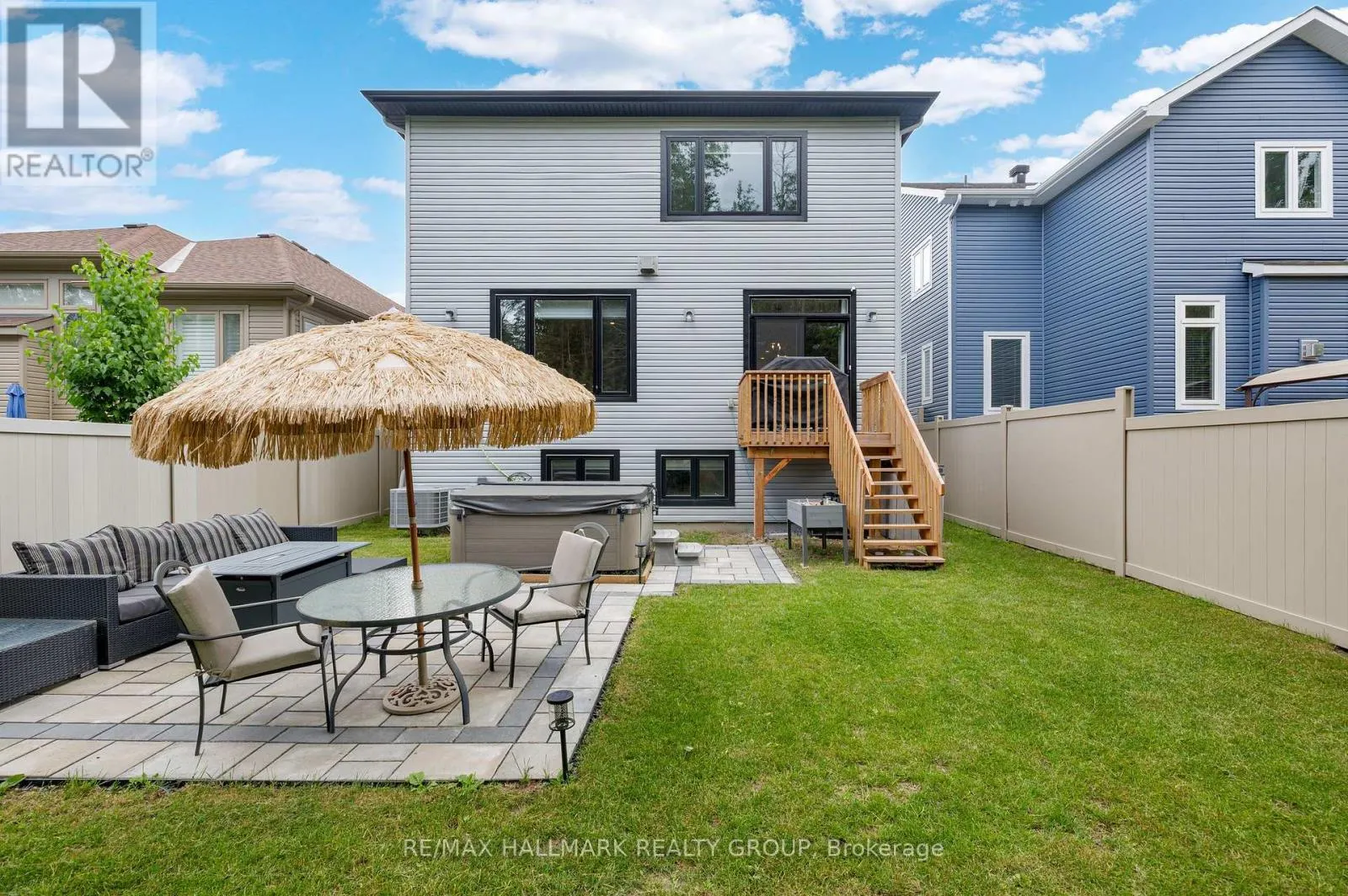 215 BLACKHORSE DRIVE