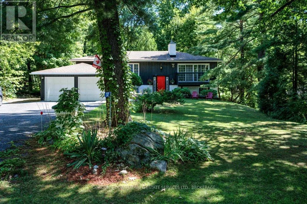 32 VILLAGE ESTATES ROAD