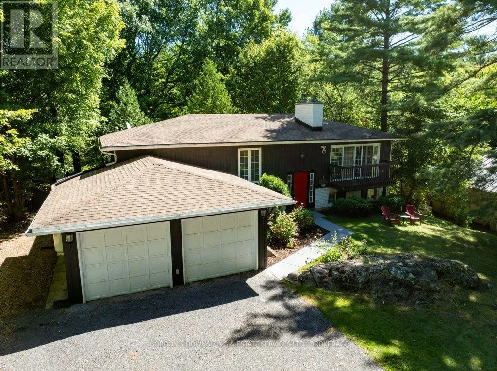 32 VILLAGE ESTATES ROAD