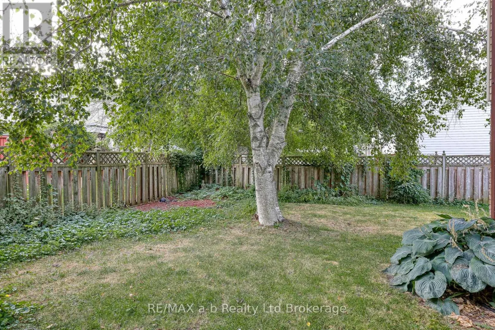 42 JOHN DAVIES DRIVE