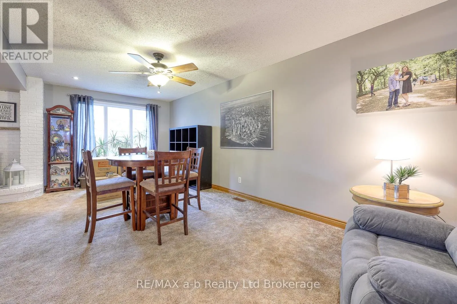 42 JOHN DAVIES DRIVE