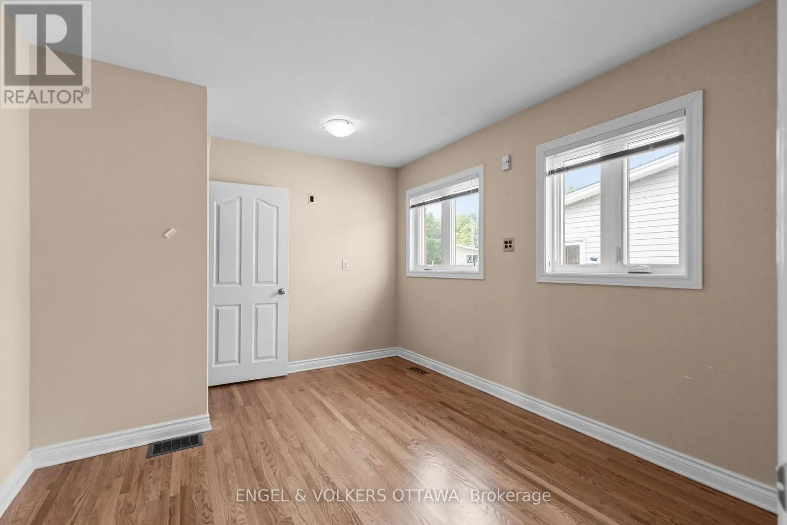 28 PARKER AVENUE