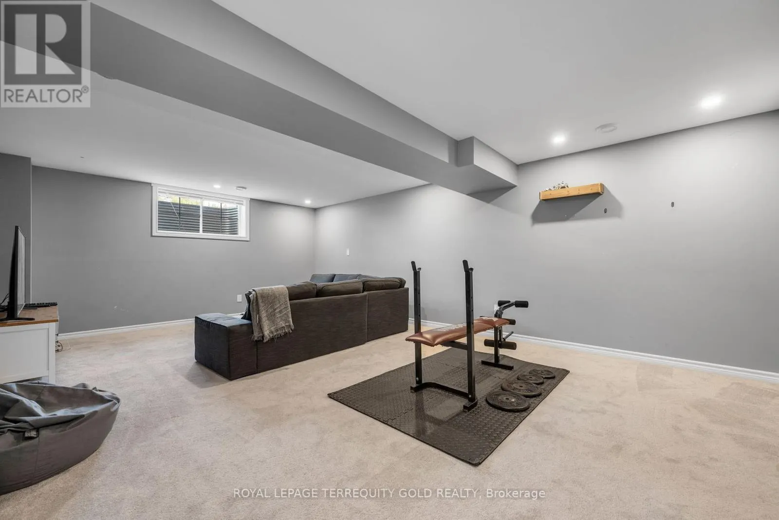 433 CALLISTO WAY