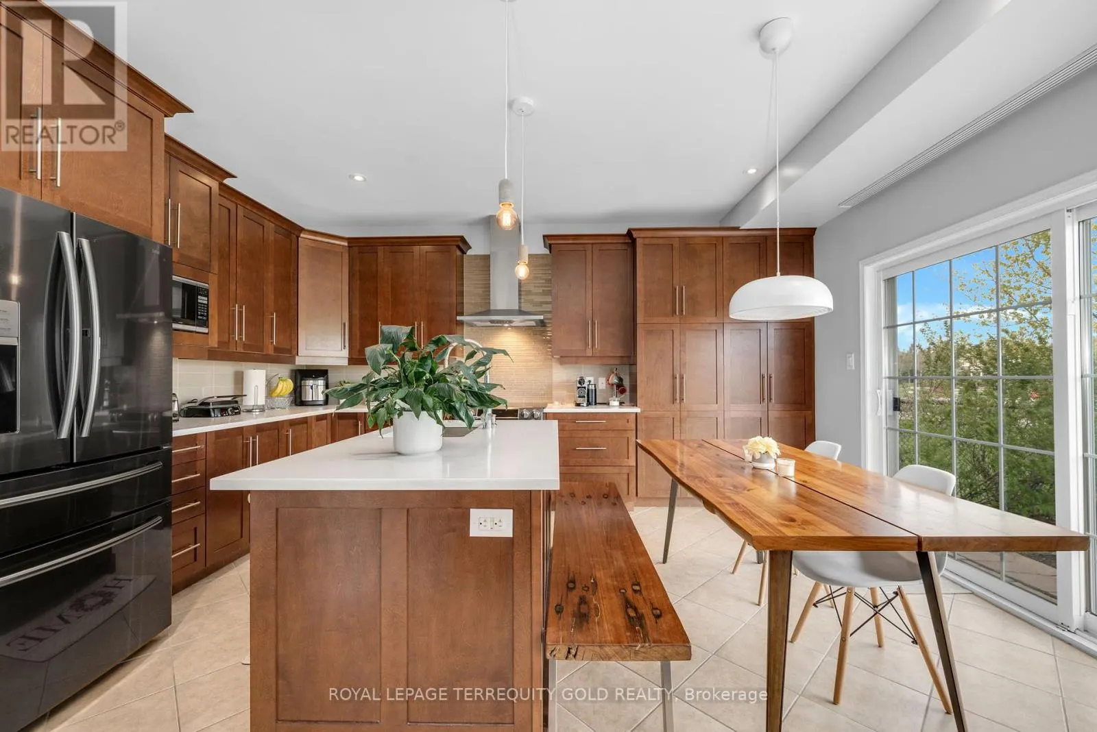 433 CALLISTO WAY