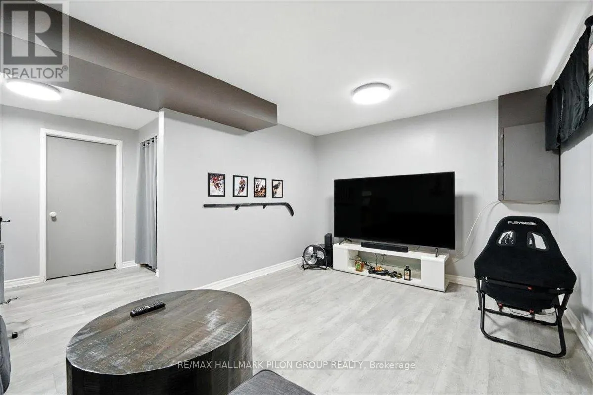 1417 BALLARD COURT