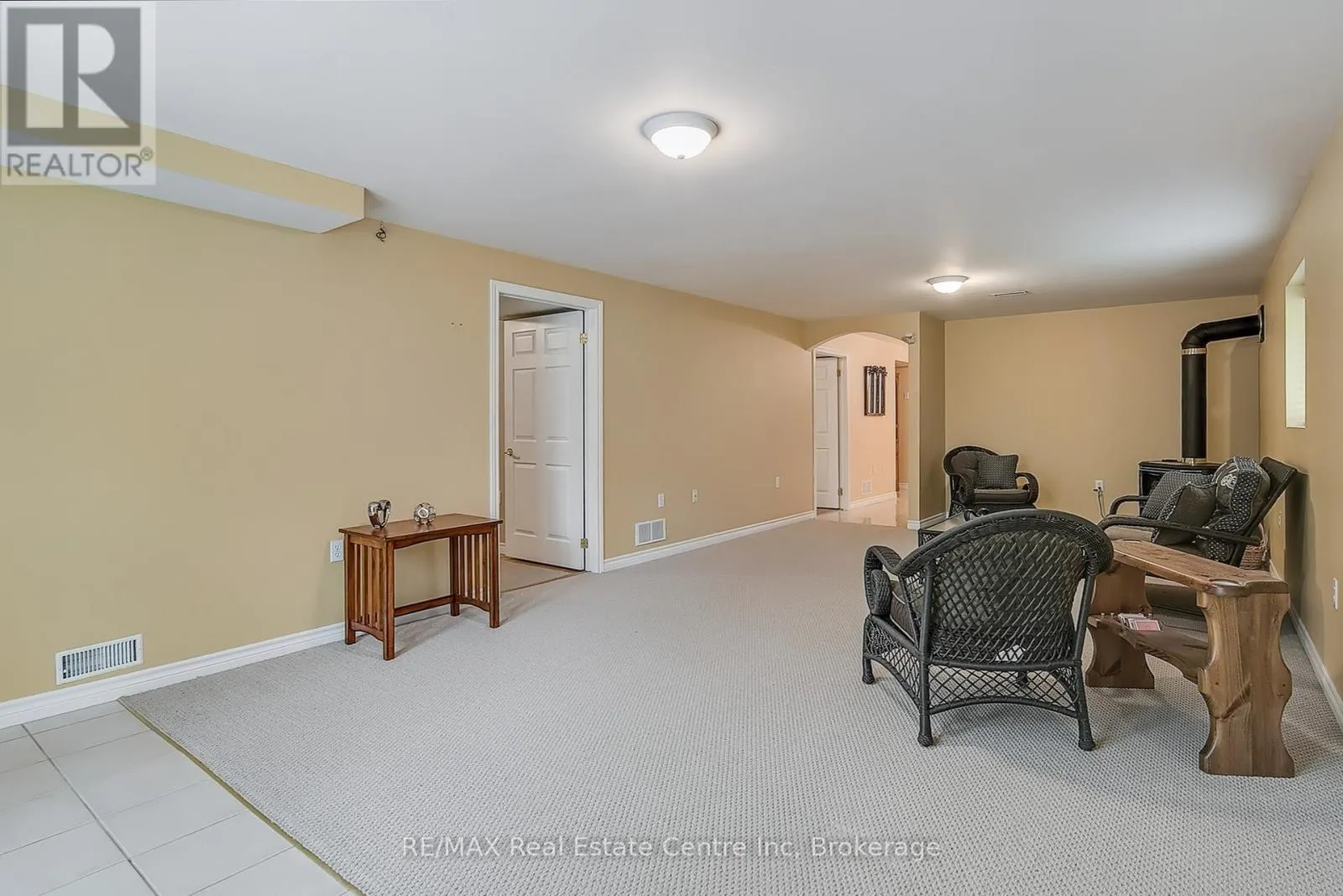19 TERRAVIEW CRESCENT