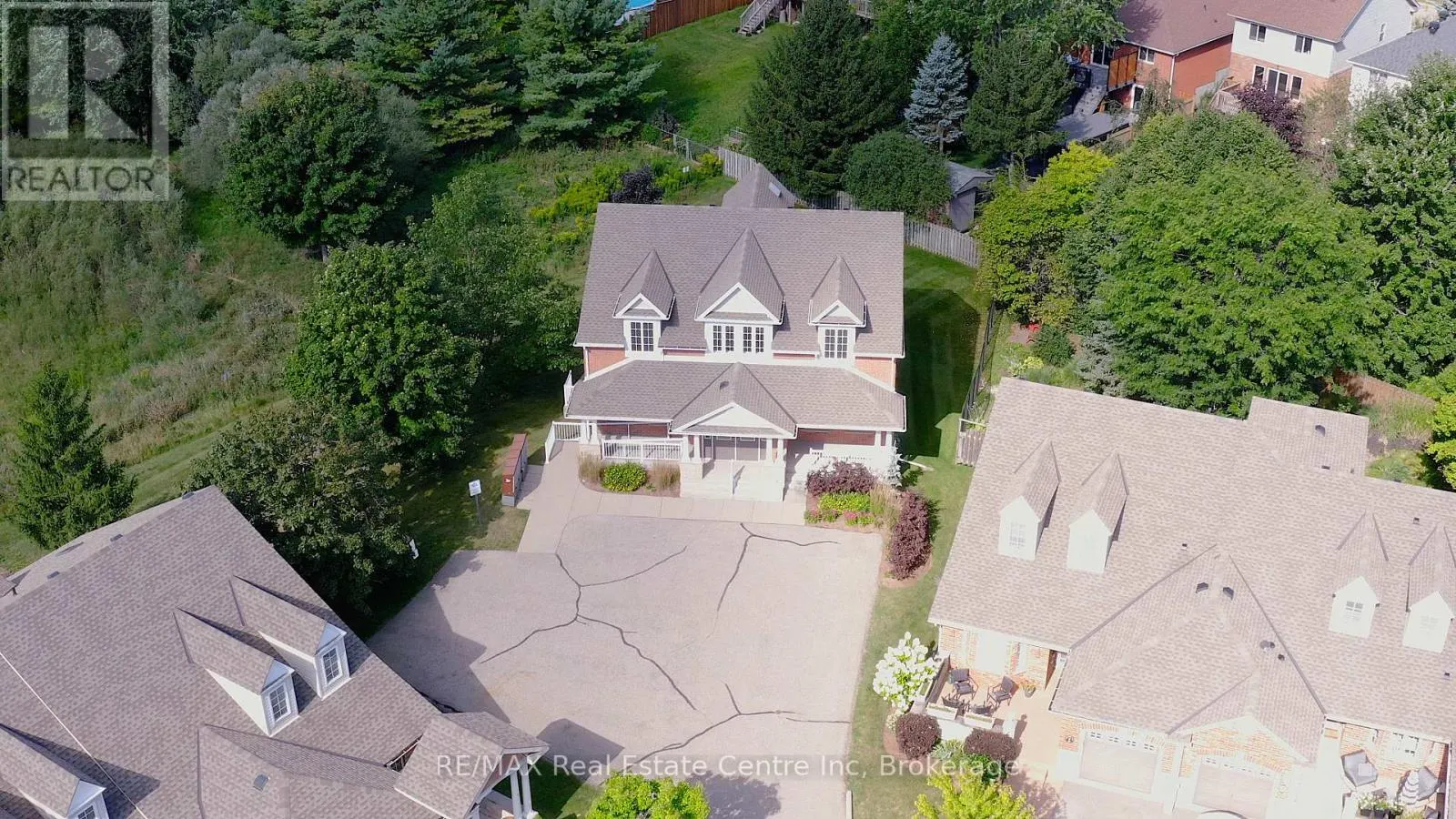 19 TERRAVIEW CRESCENT