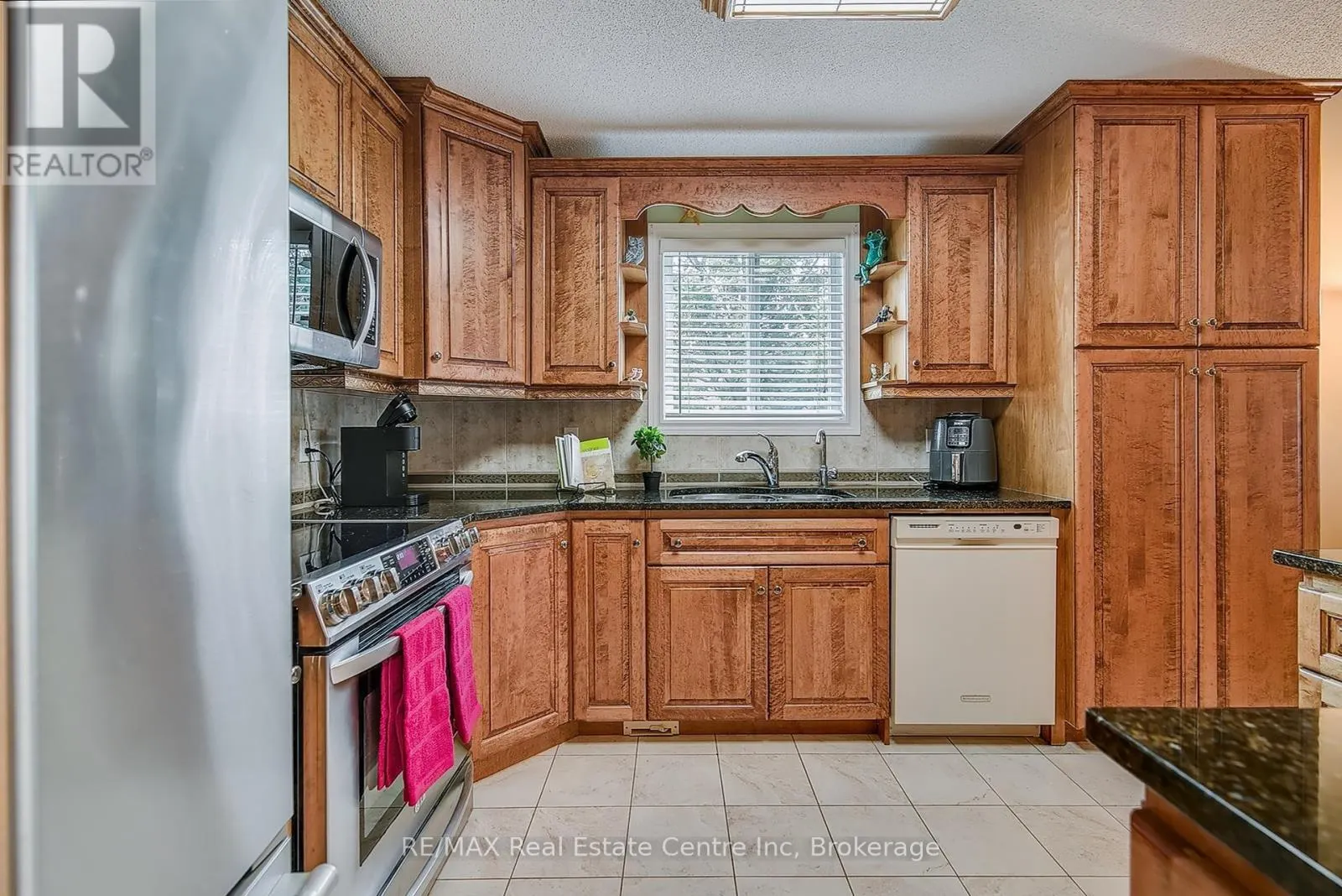 19 TERRAVIEW CRESCENT
