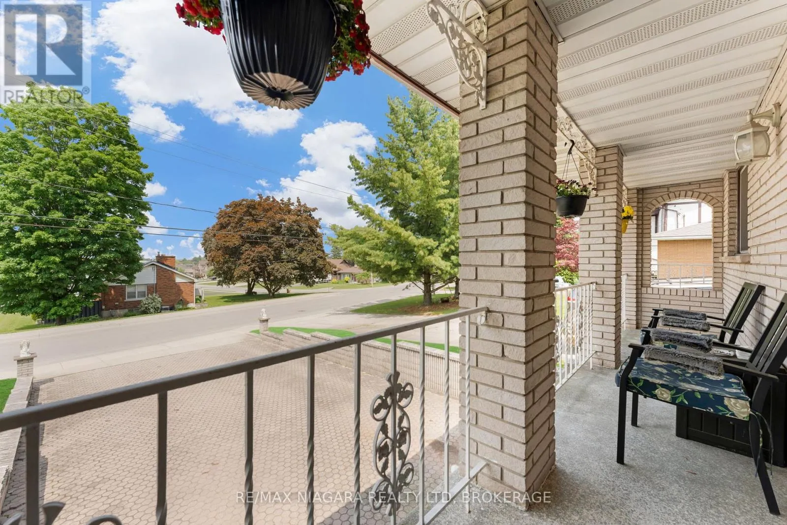 116 PINE DRIVE