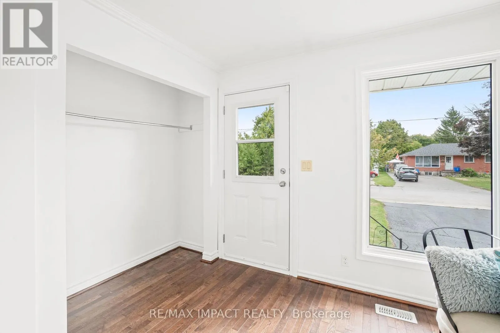447 CAMPBELL STREET