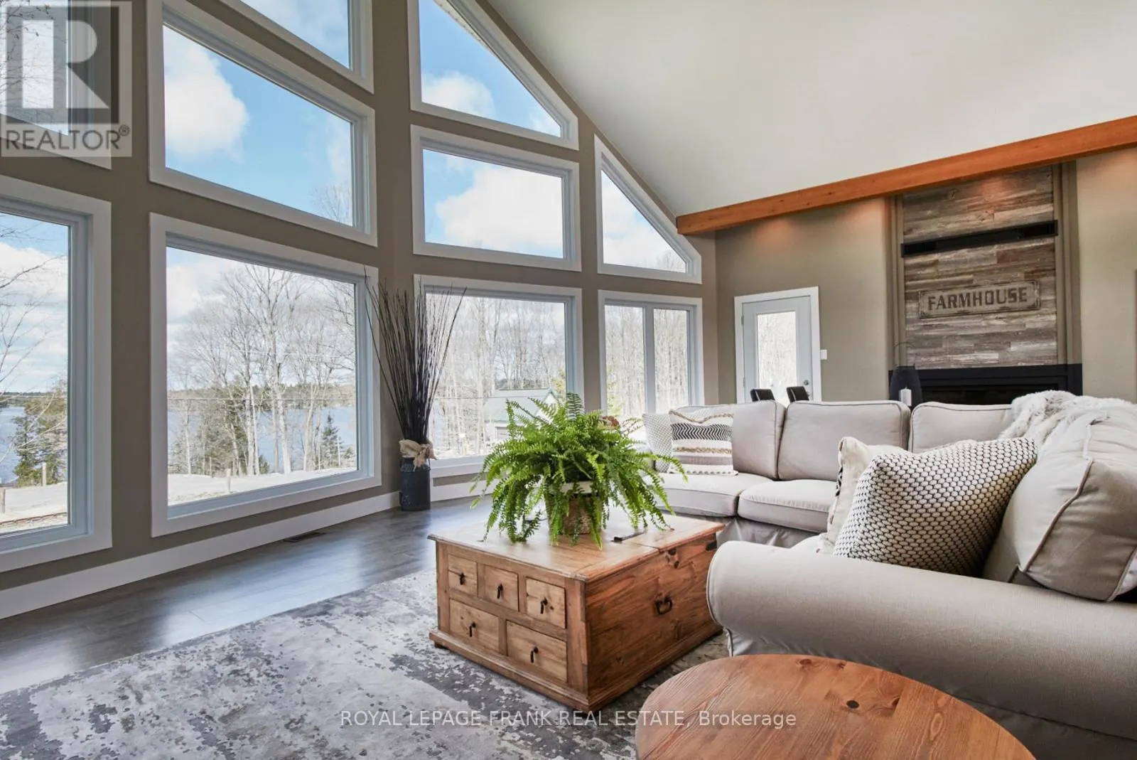 2269 MCCRACKEN'S LANDING ROAD