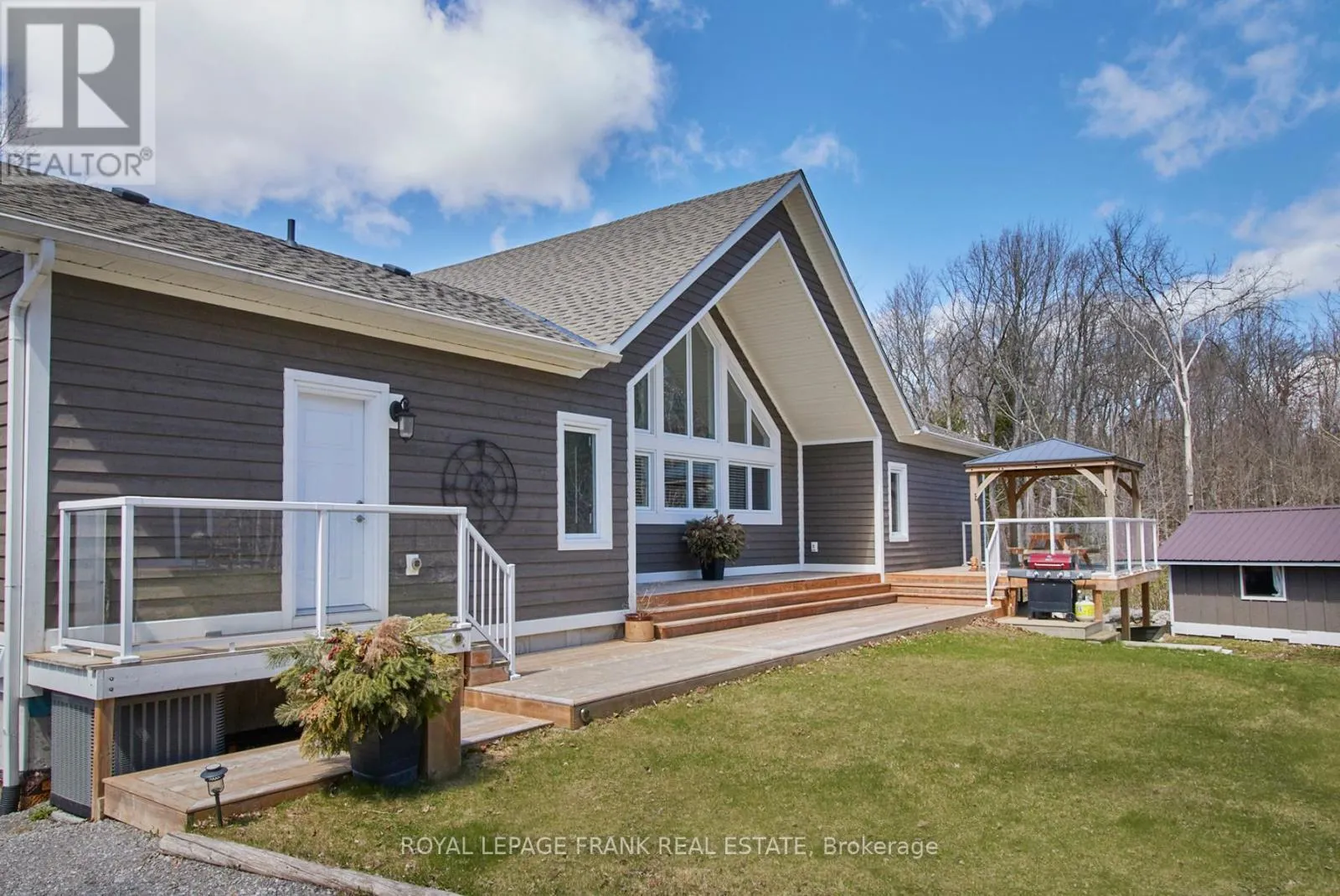 2269 MCCRACKEN'S LANDING ROAD
