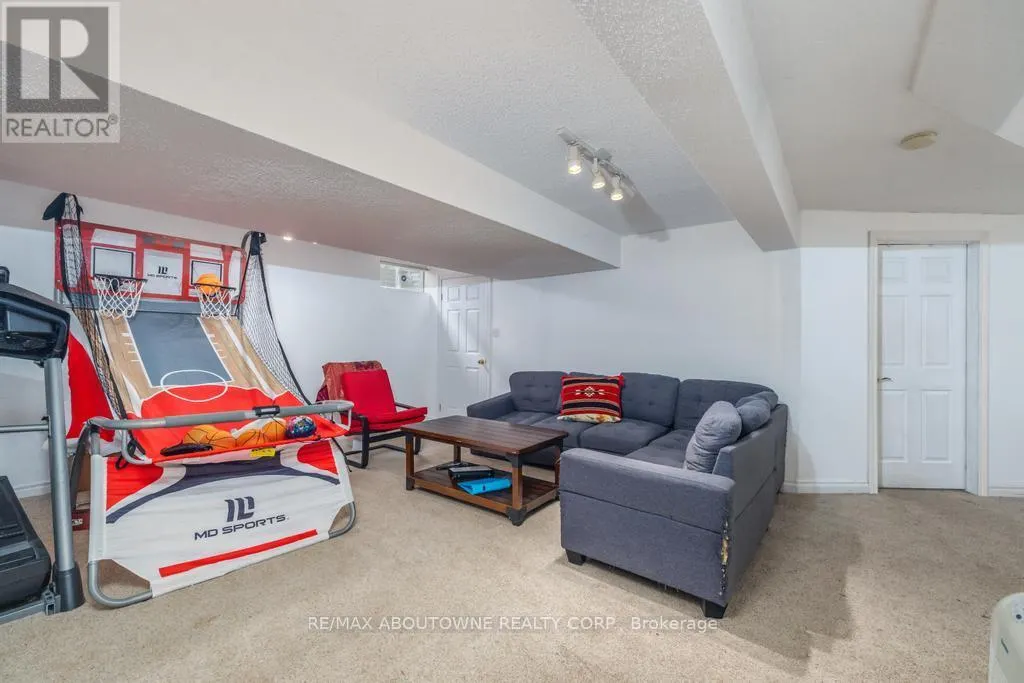 14 SABLE DRIVE
