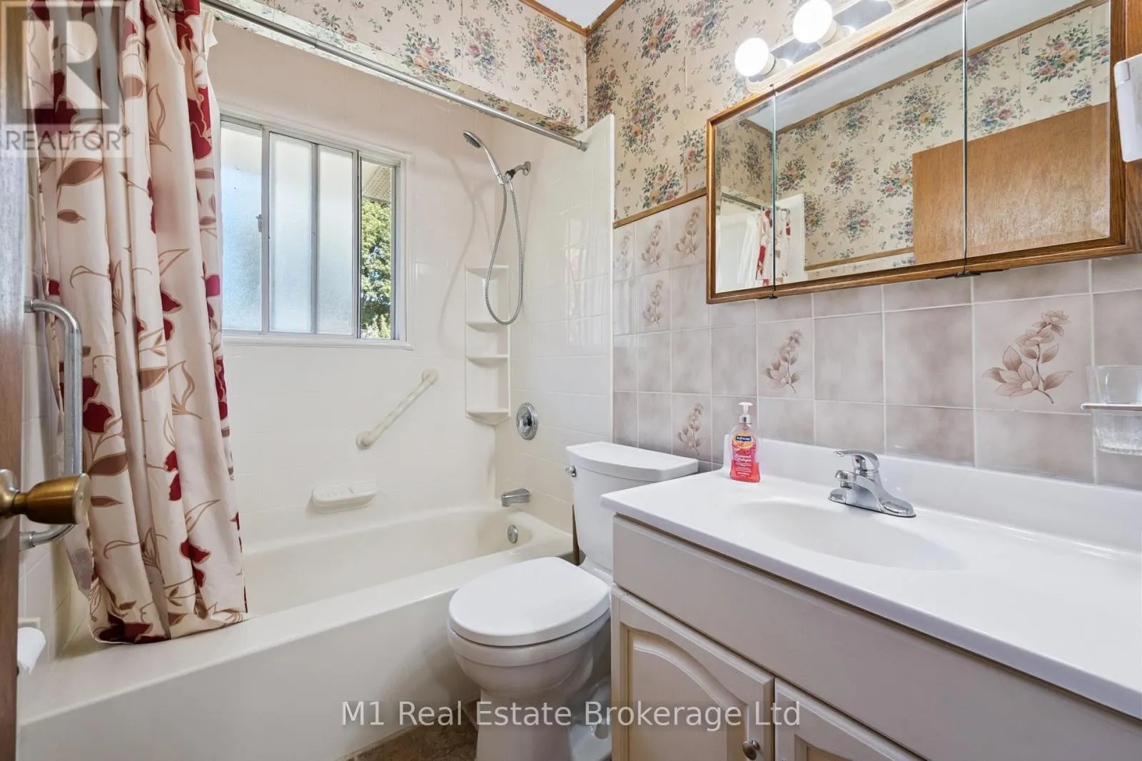 58 FAIRLAWN ROAD