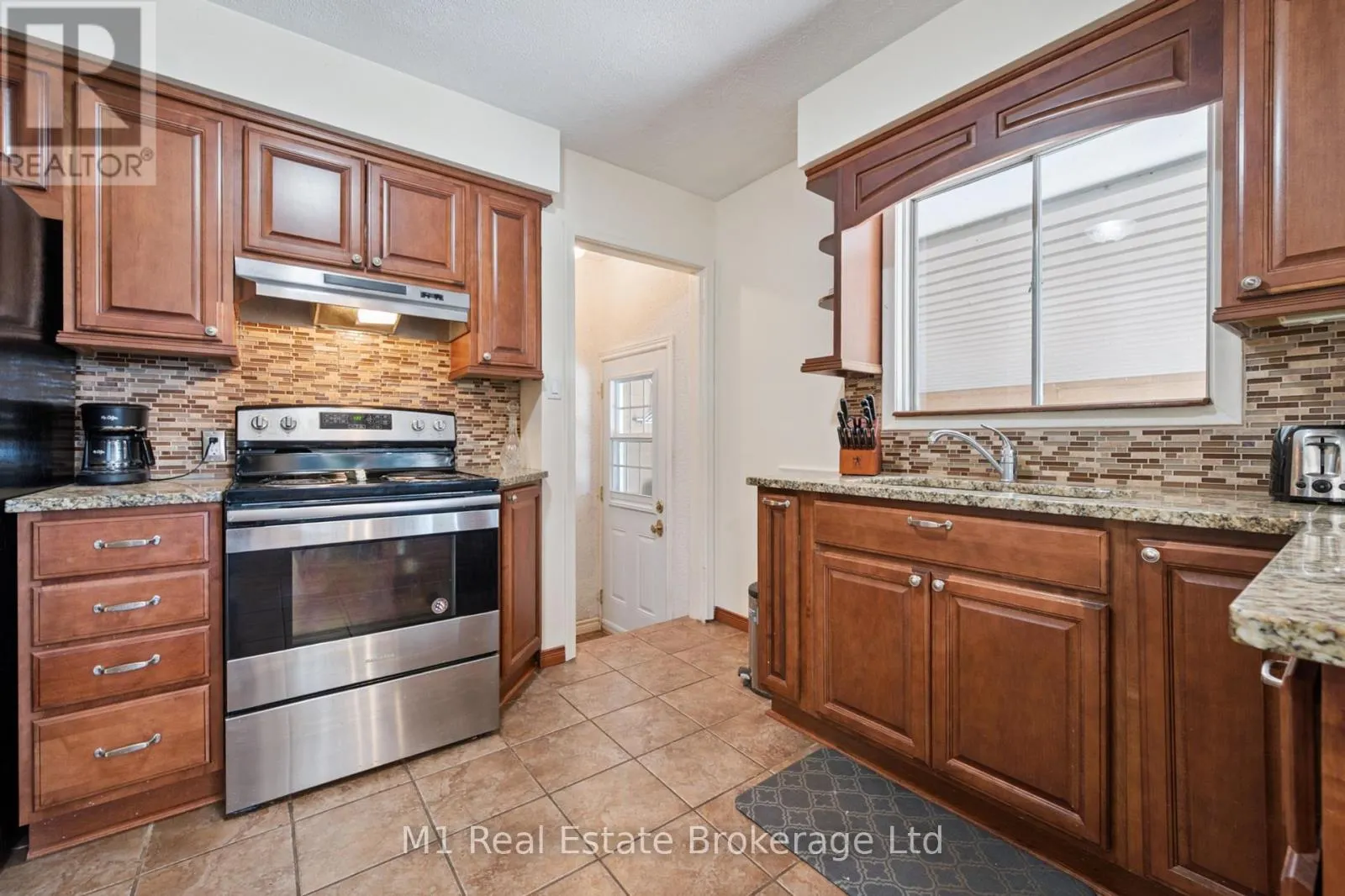 58 FAIRLAWN ROAD