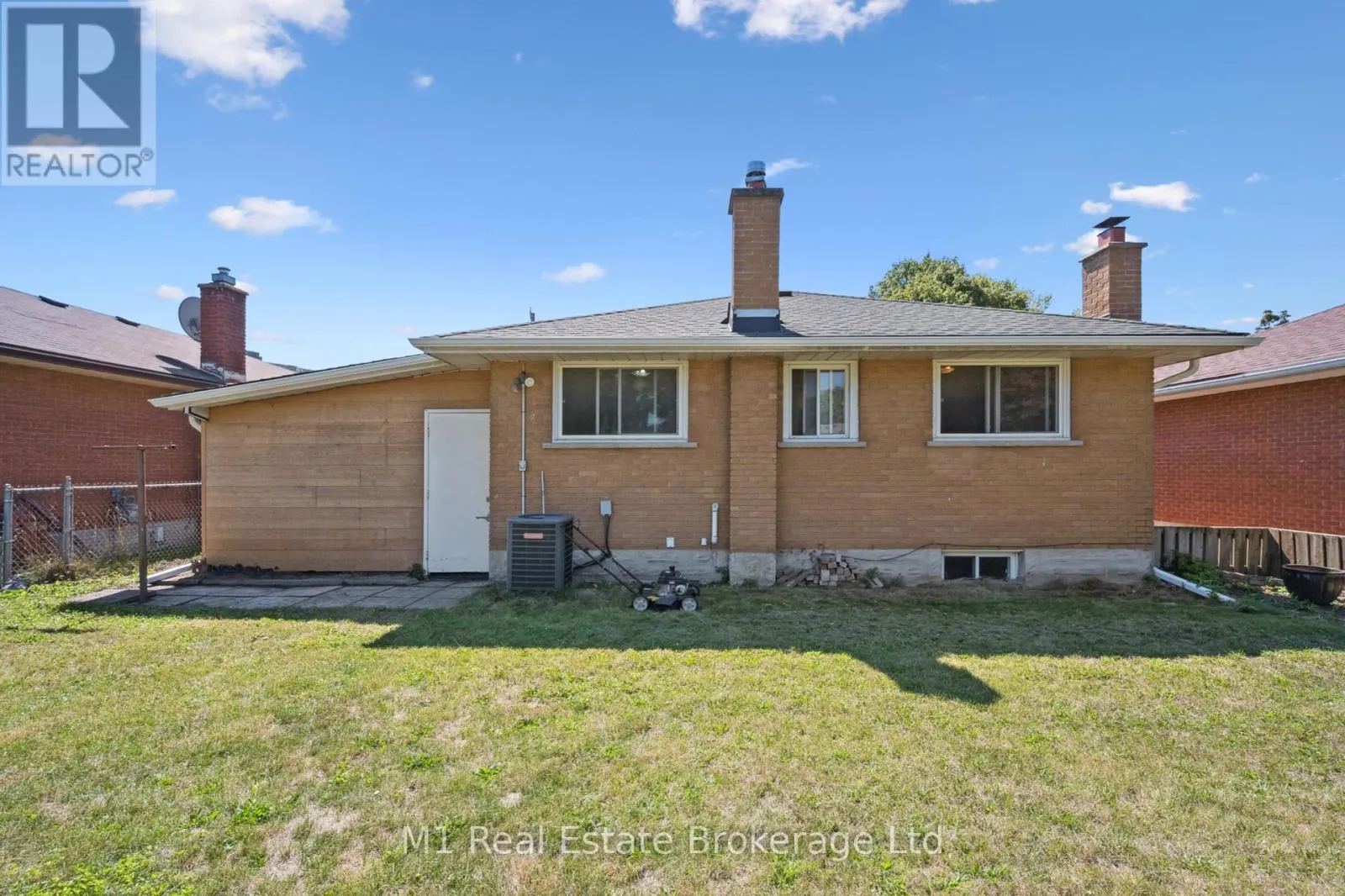 58 FAIRLAWN ROAD