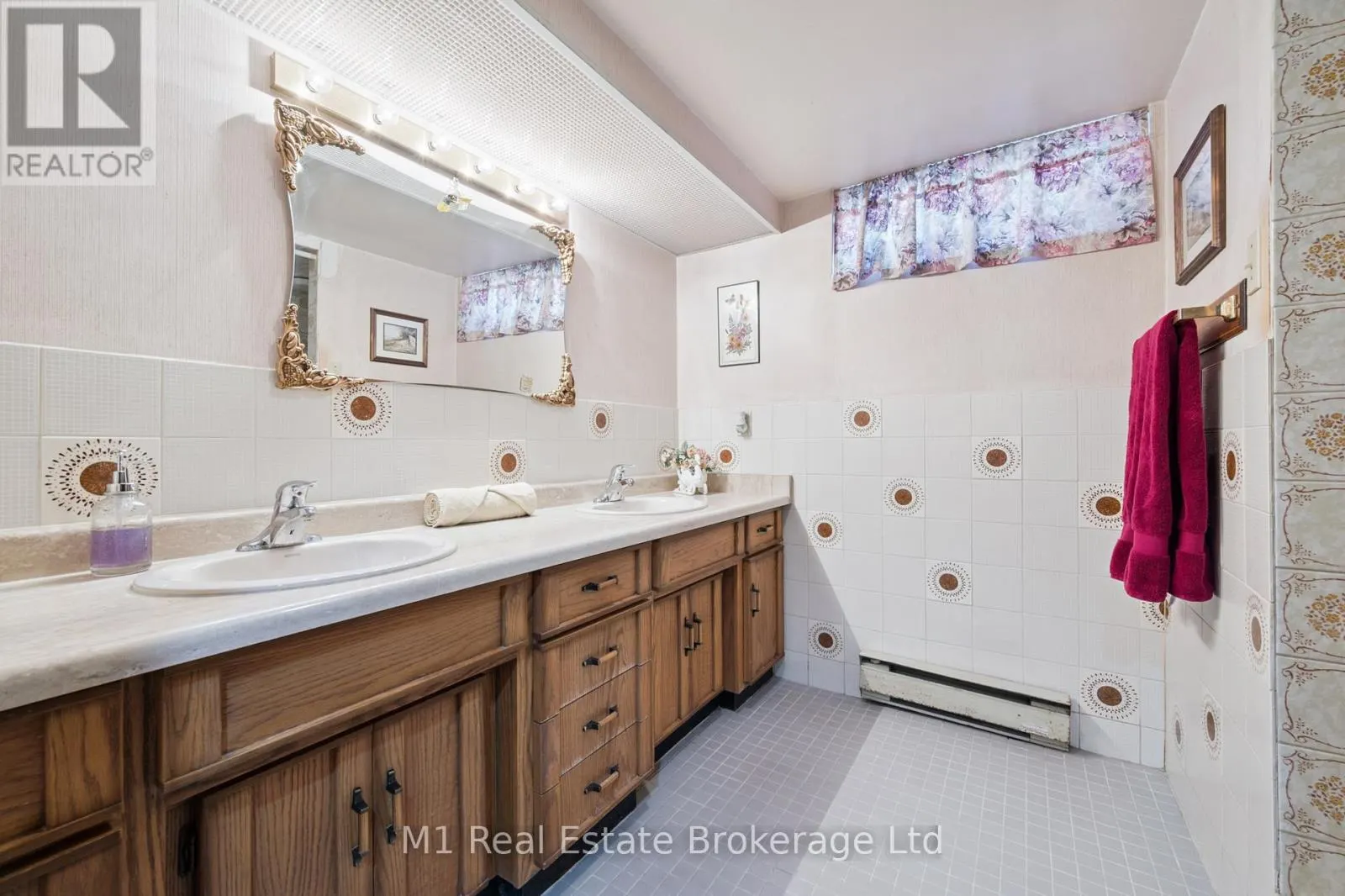 58 FAIRLAWN ROAD