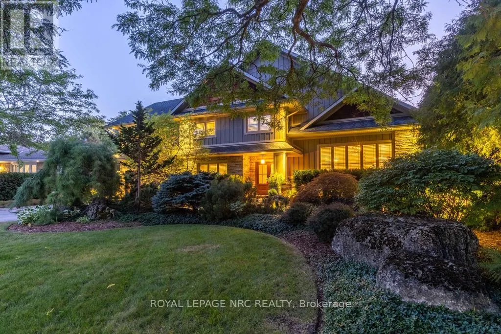 14 WOODINGTON CRESCENT