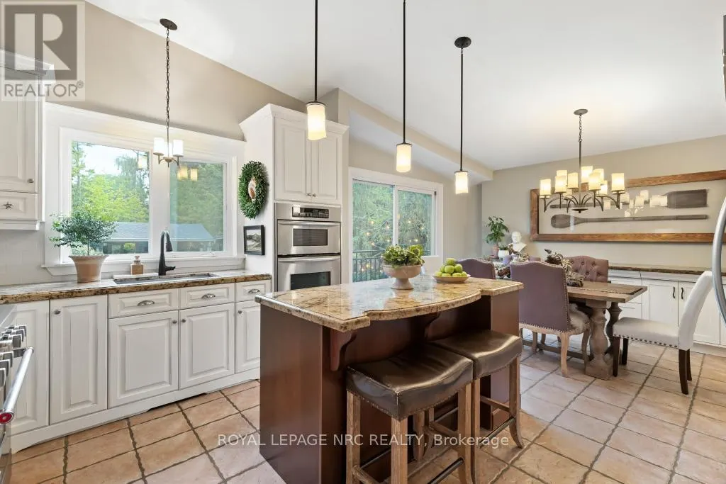 14 WOODINGTON CRESCENT