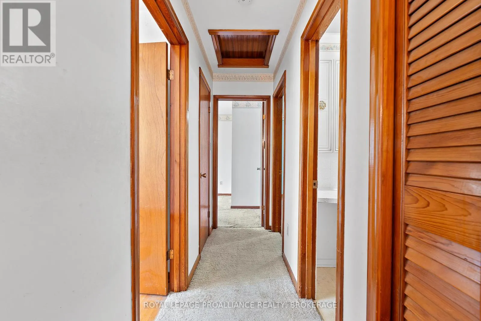 327 AVENUE ROAD
