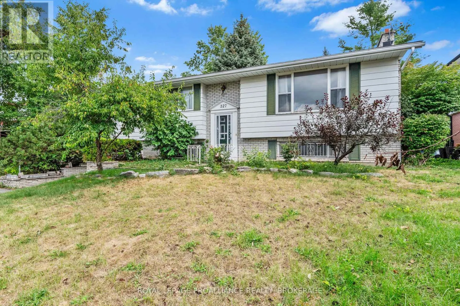 327 AVENUE ROAD