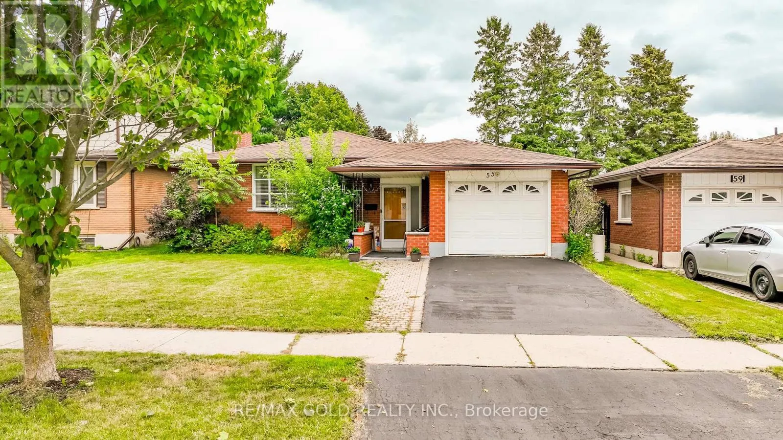 55 RAMBLEWOOD WAY