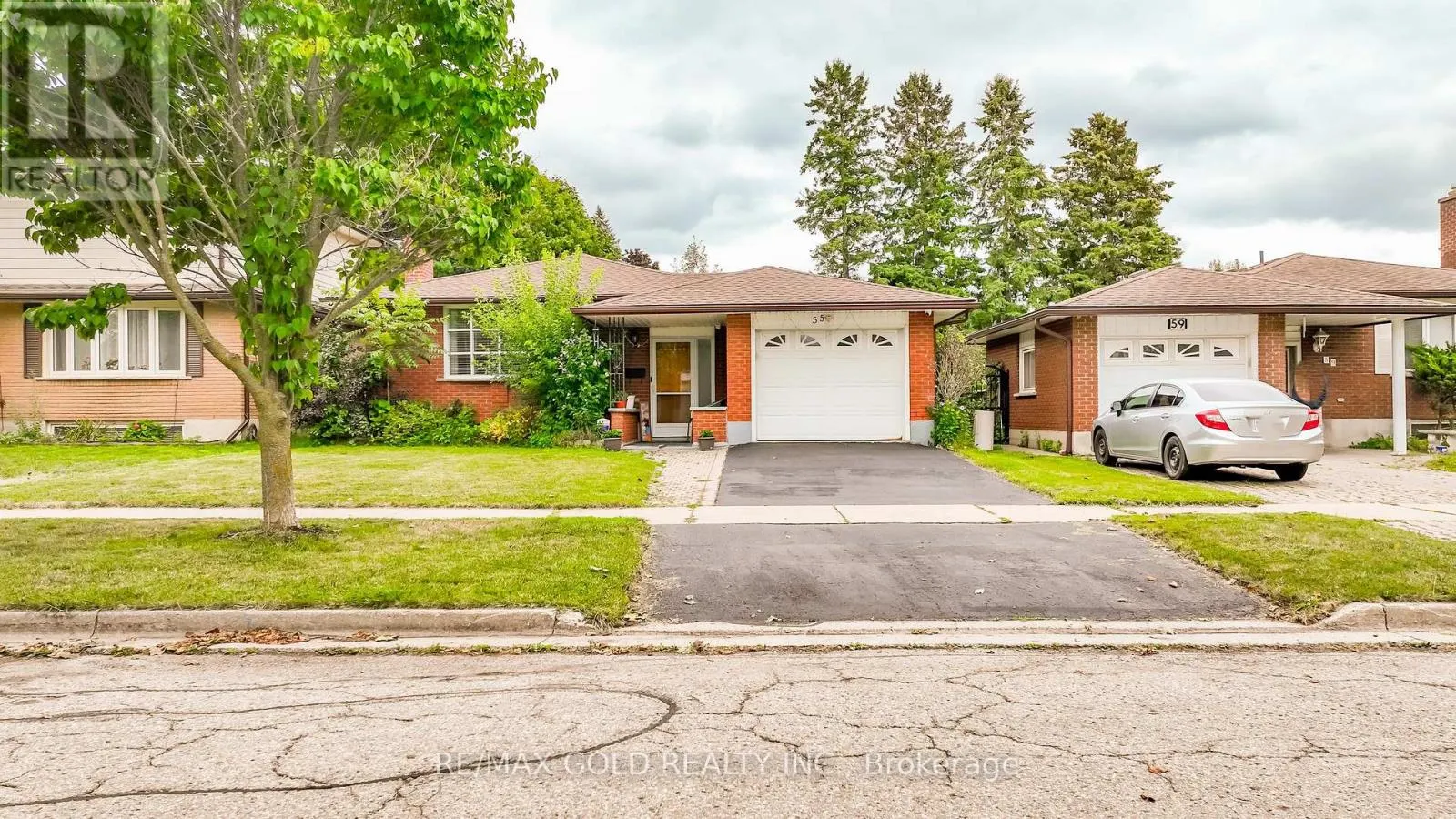 55 RAMBLEWOOD WAY