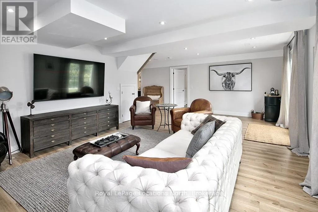 117 SCHOOLHOUSE COURT
