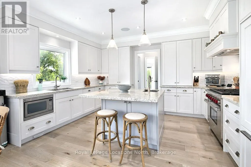 117 SCHOOLHOUSE COURT