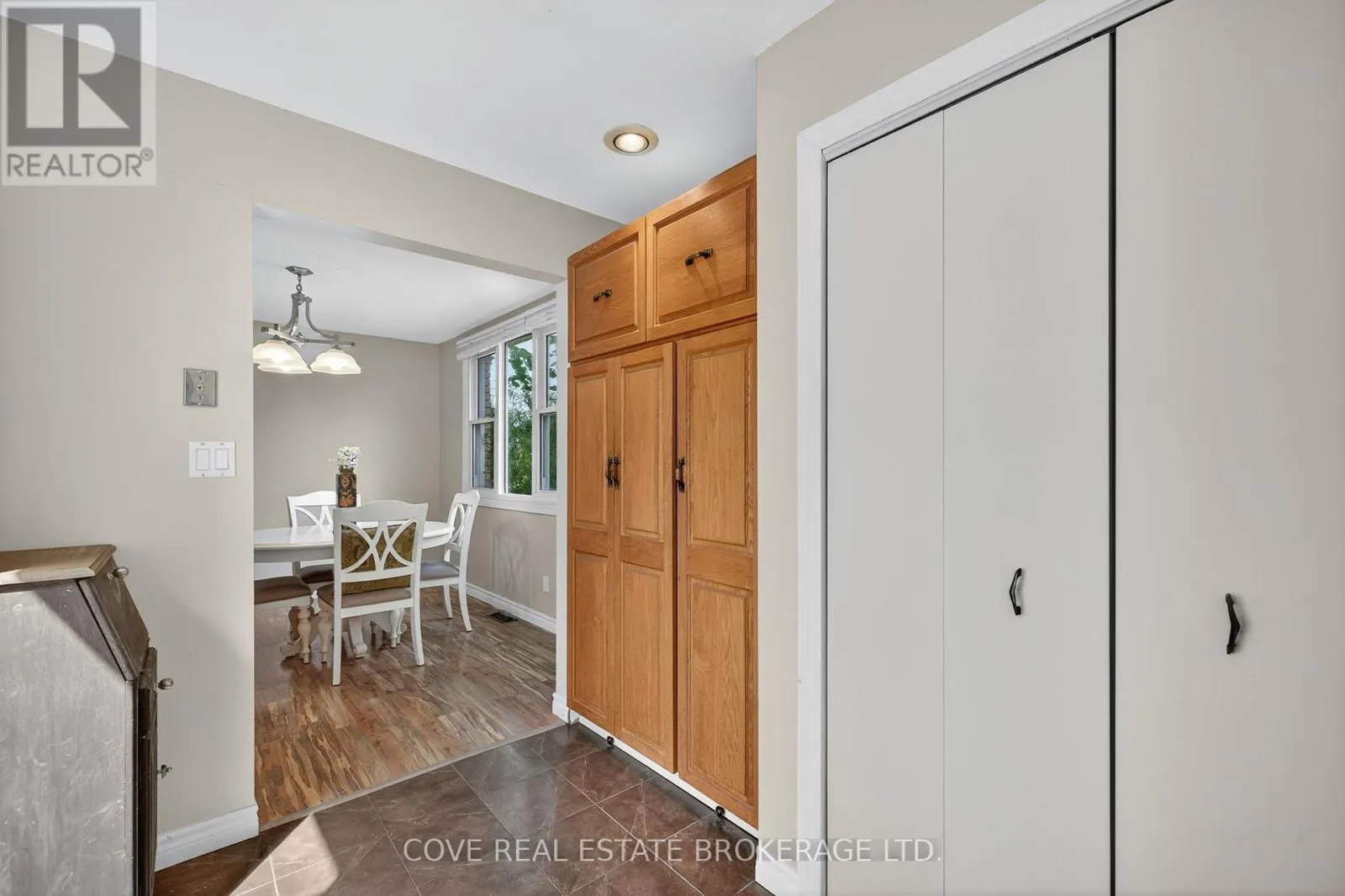 2 ASPEN AVENUE