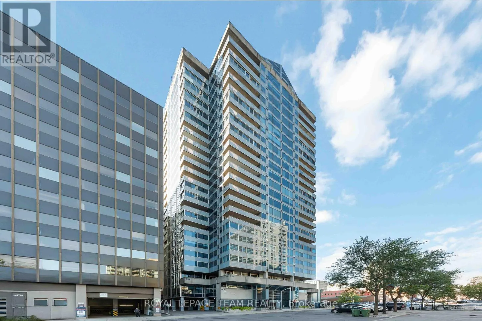 1806 - 160 GEORGE STREET