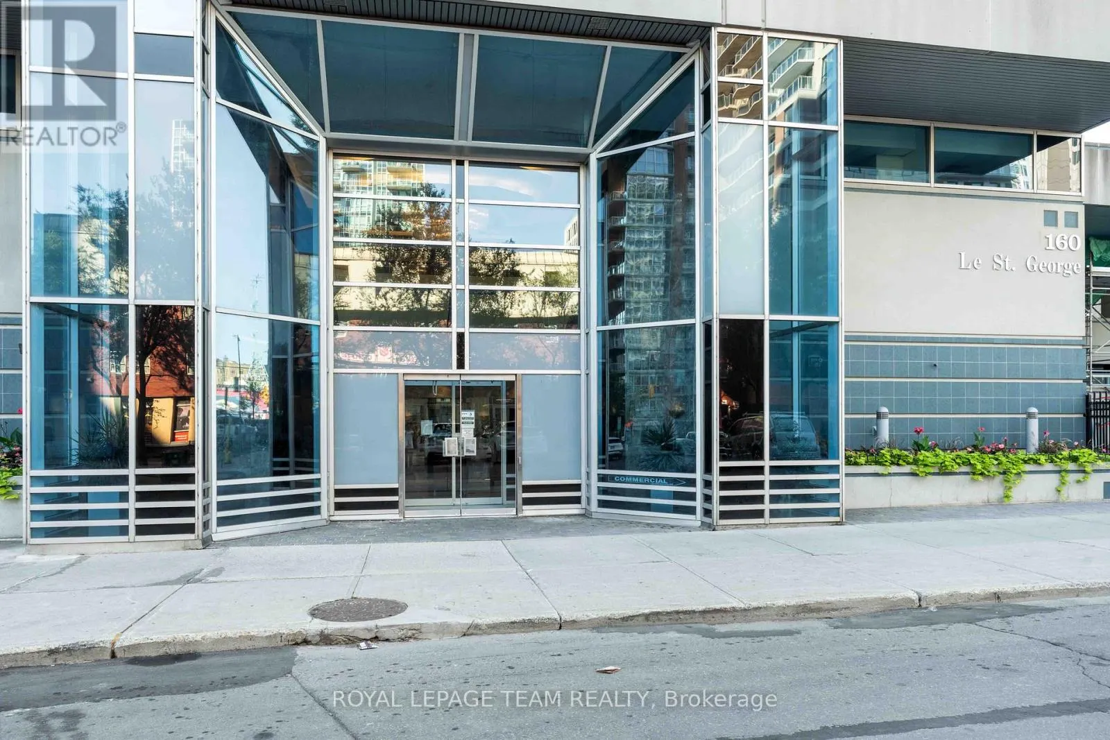 1806 - 160 GEORGE STREET