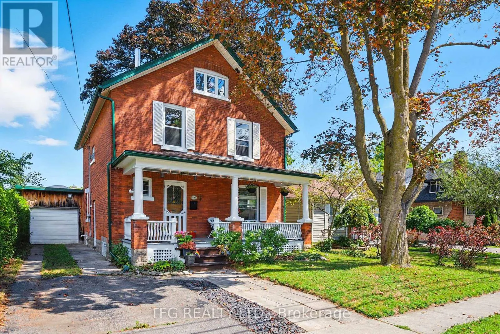 384 BALL STREET