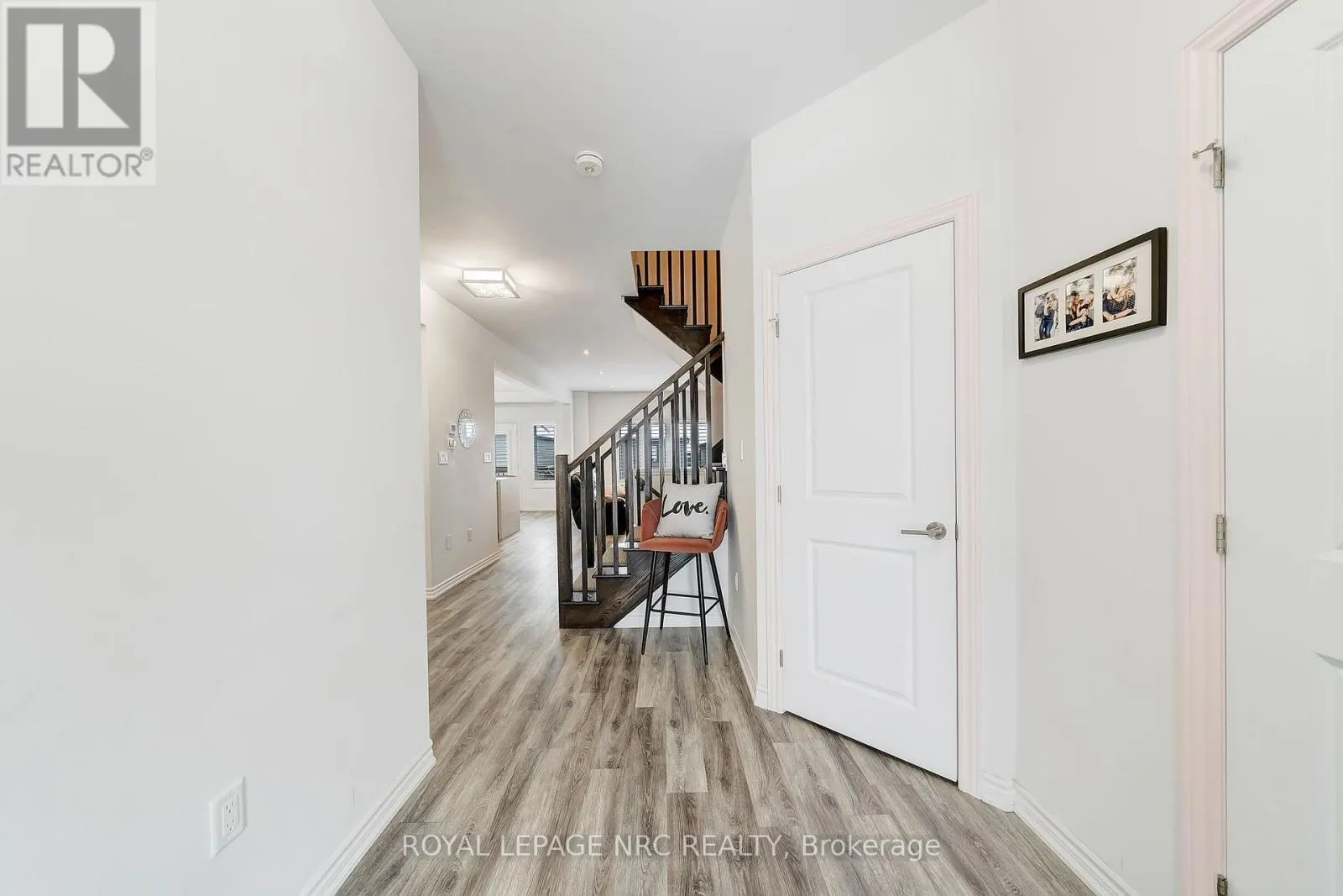 4071 THOMAS STREET