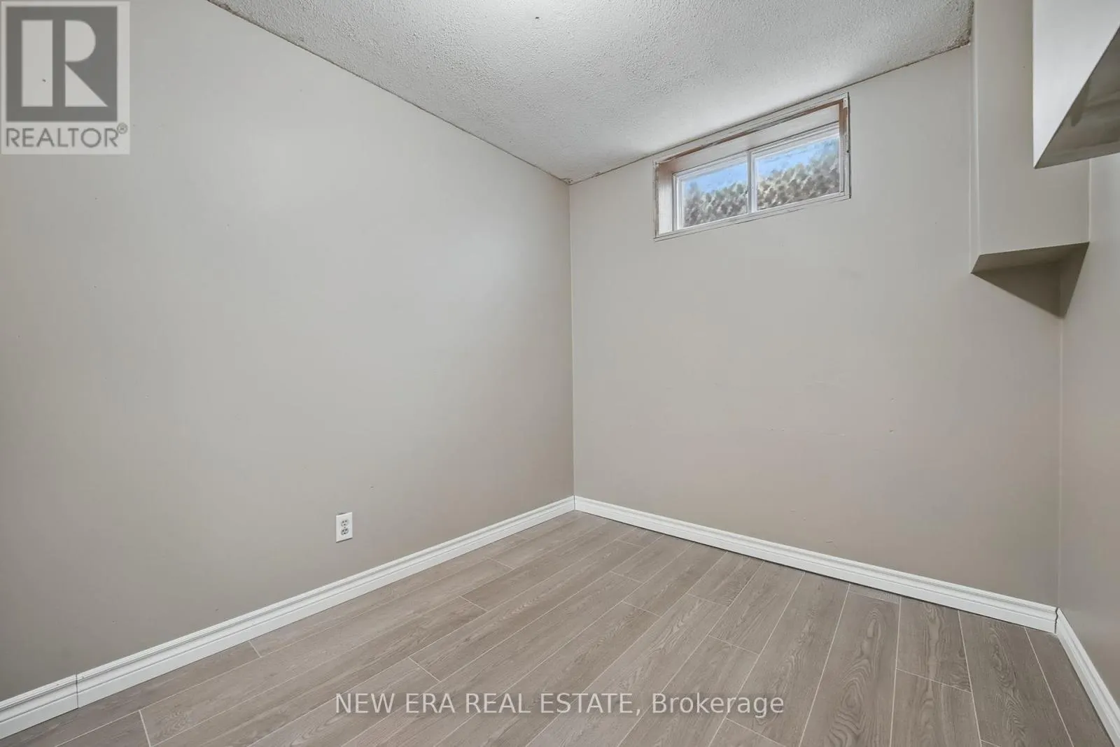 3 ENVOY BOULEVARD