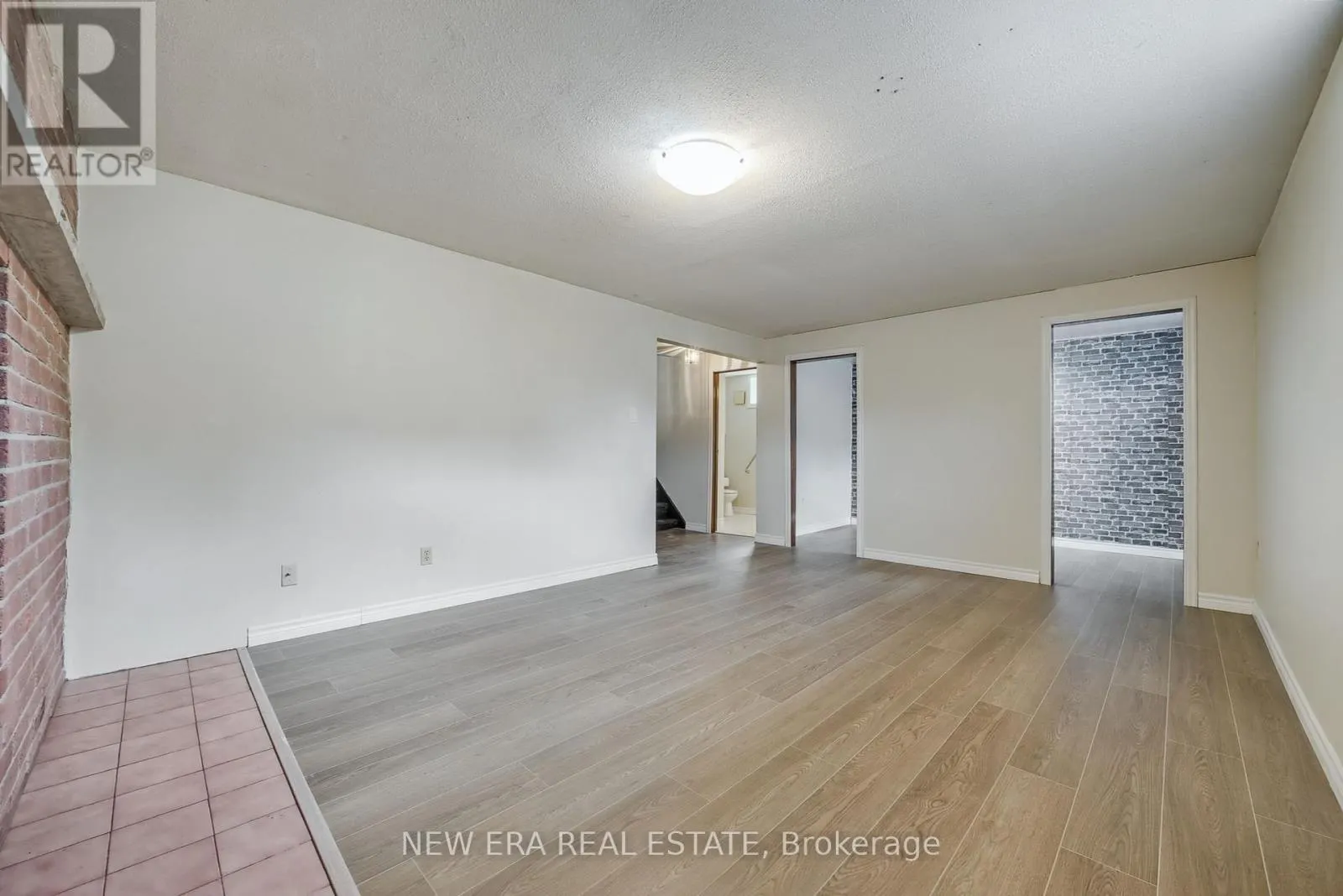 3 ENVOY BOULEVARD