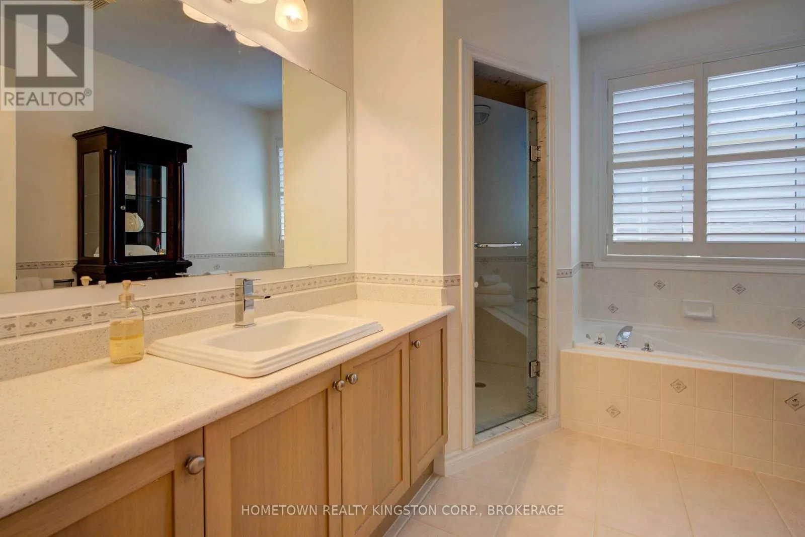 52 GLENORA DRIVE