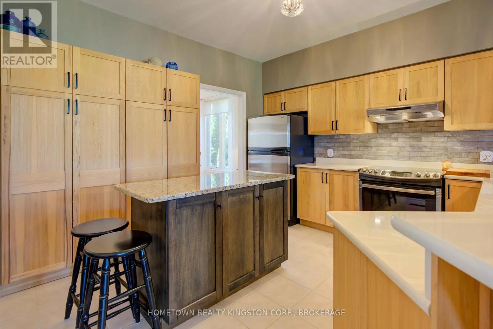 52 GLENORA DRIVE