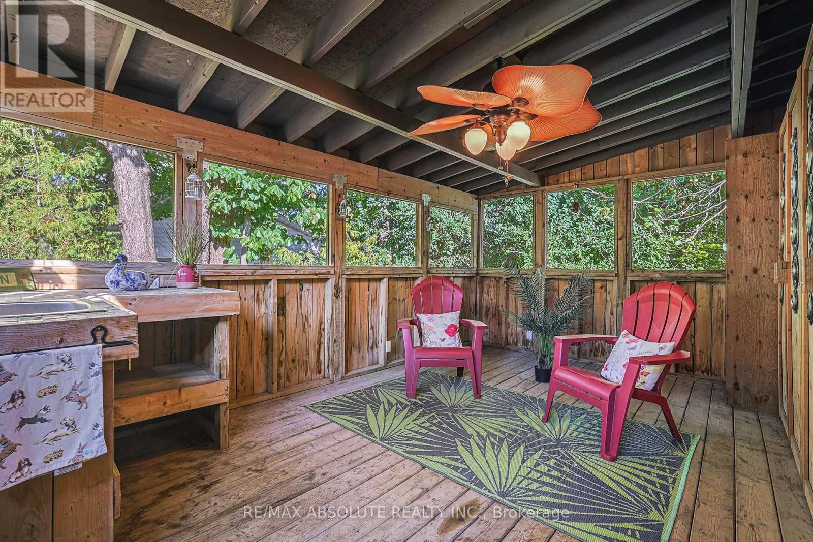 110 SUNSET DRIVE