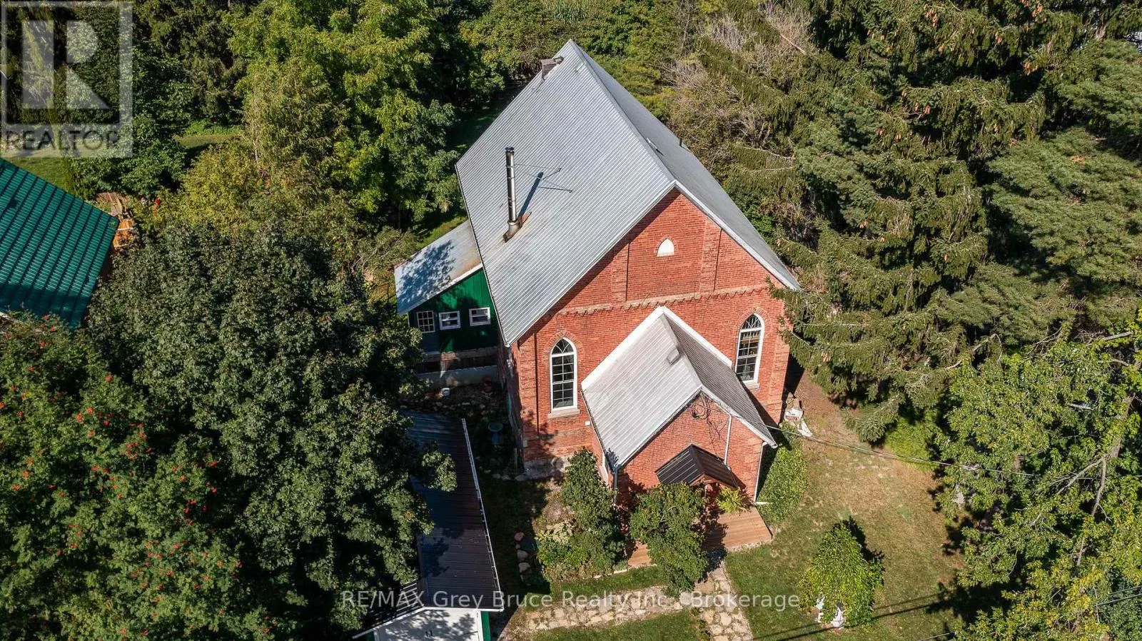 319930 KEMBLE ROCK ROAD